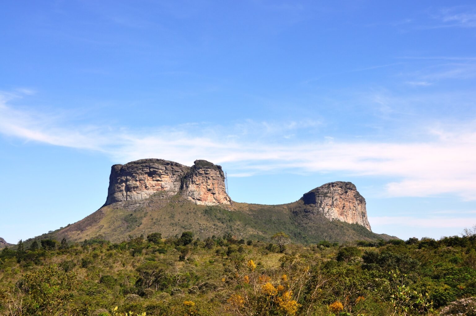 Morro do Pai Inácio visto da base